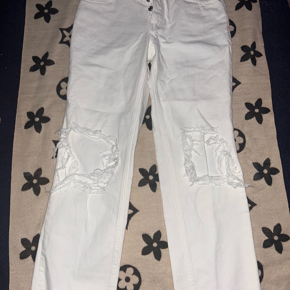 We The Free Women's White Distressed Straight Leg Jeans